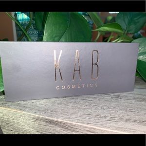 KAB blush palette